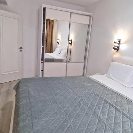 Iris Central, Seaside, Suits Appartement